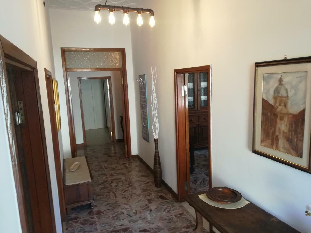 Villa Gina Ассизи Экстерьер фото